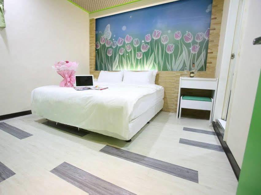 Clover House-自助式無人旅店 Zhongli Extérieur photo